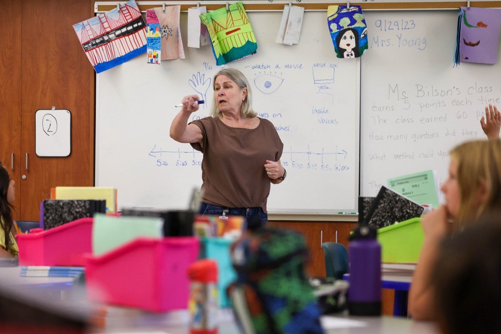 Las reformas de lectura de California promueven mejores habilidades matemáticas en los primeros grados