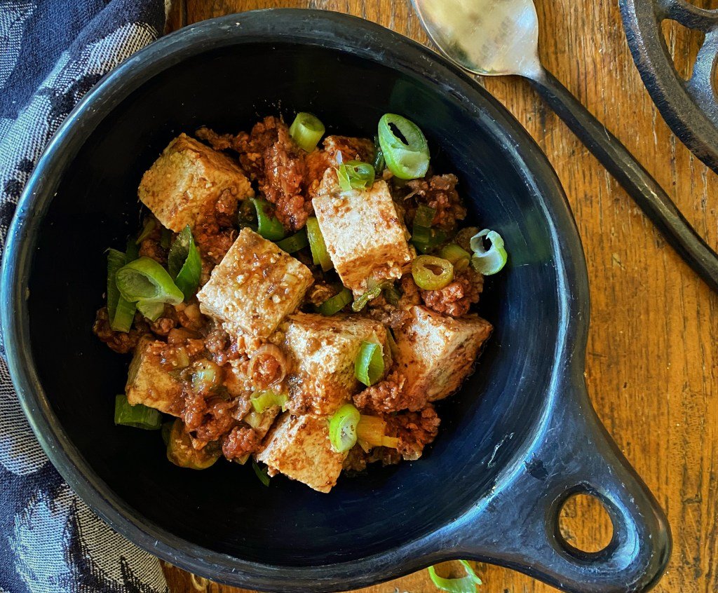 Mapo Tofu ofrece un ardiente calentamiento para un día frío
