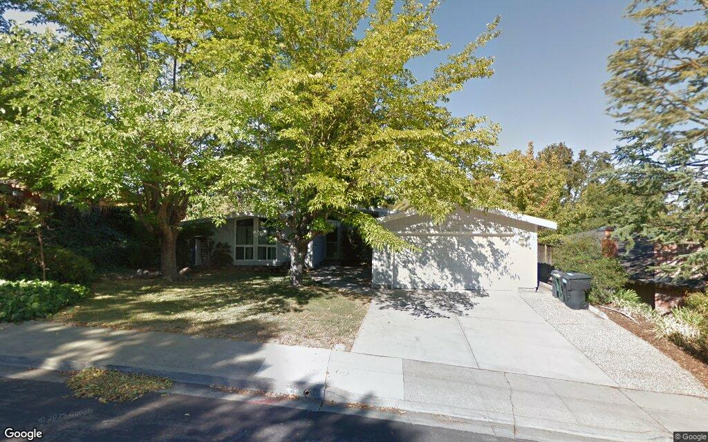 Casa unifamiliar en Pleasanton vendida por $1,7 millones