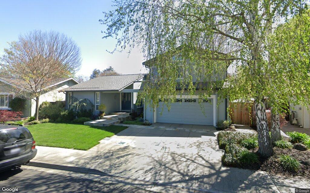 Se vende casa unifamiliar en Pleasanton por $1,8 millones