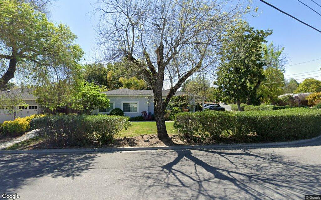 Casa unifamiliar en Saratoga vendida por $3 millones