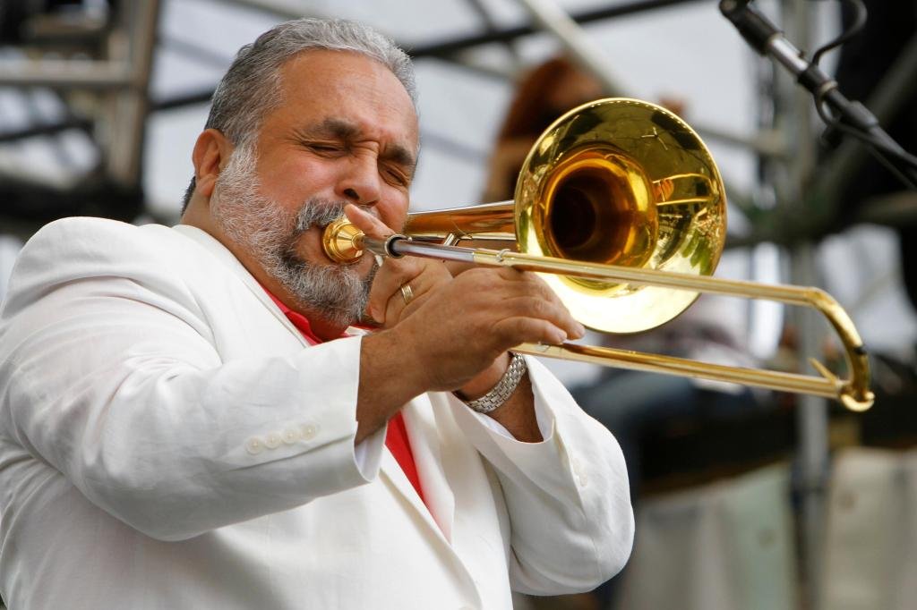 Muere Willie Colón; Arquitecto de la música salsa urbana – The Mercury News