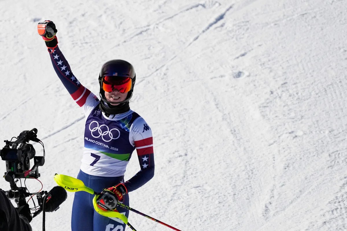 Recuento de medallas de los Juegos Olímpicos de Invierno de 2026: el equipo de EE. UU. pasó a 24 después de que Mikaela Shiffrin se llevara el oro en el slalom