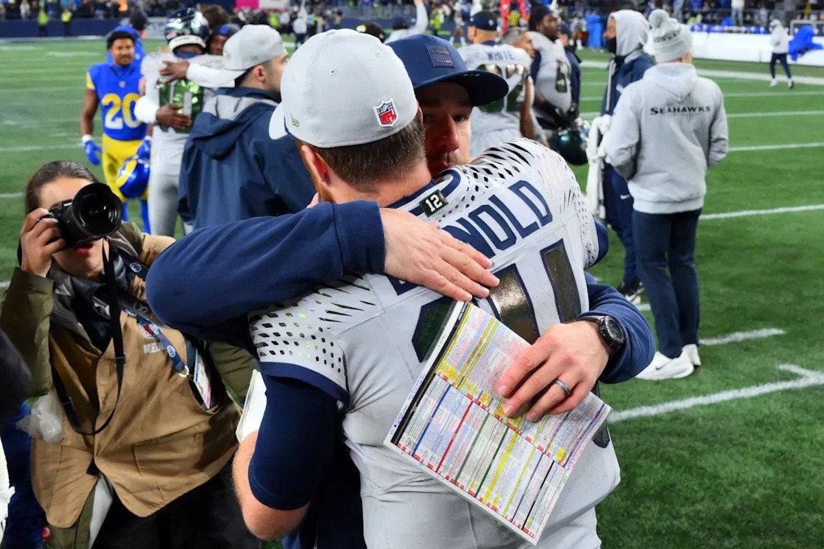 Para los Seahawks, el último baile juntos de Sam Darnold y Klint Kubiak adquiere mayor significado