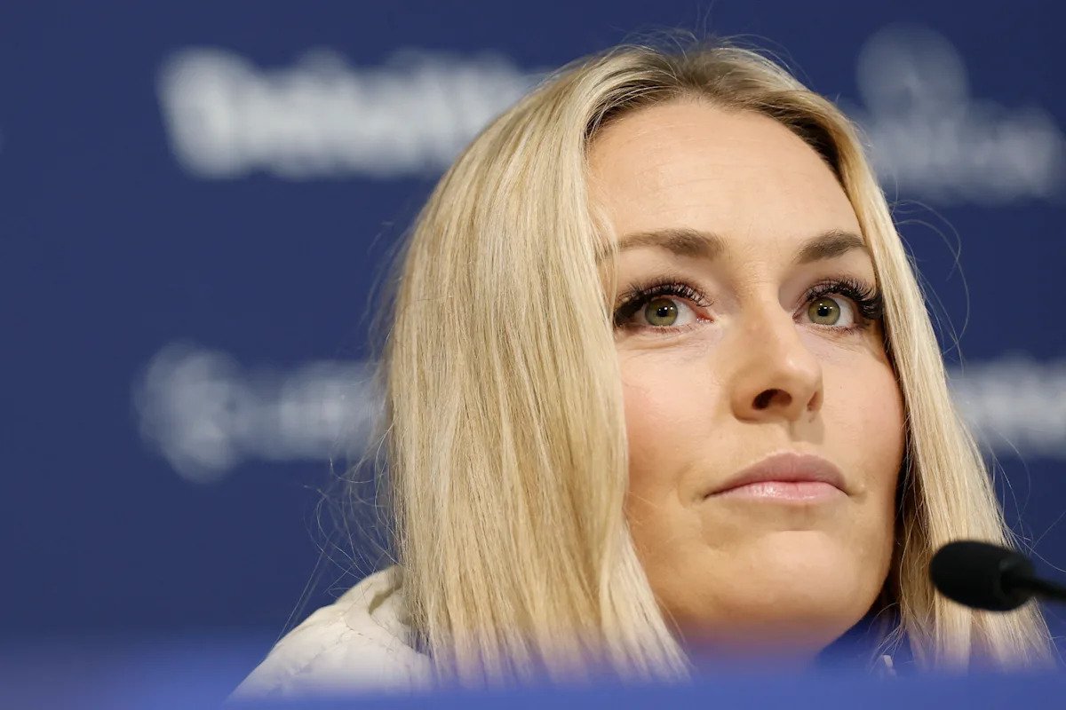 Lindsey Vonn ya era la estrella de estos Juegos Olímpicos. Ahora ella también es la heroína.