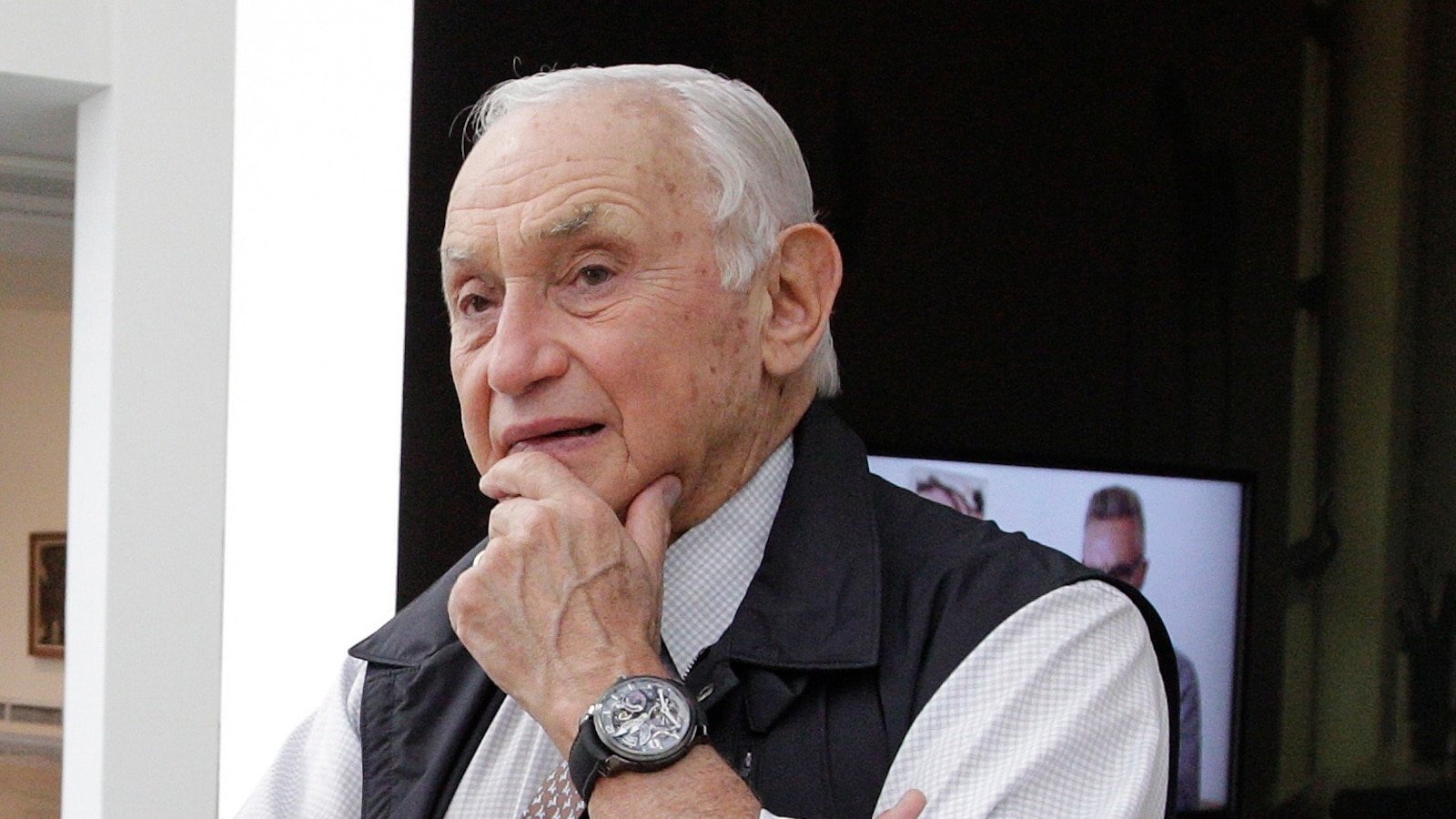 Leslie Wexner dice que Epstein ‘hace que Bernie Madoff parezca un Boy Scout’ y no responde directamente por qué nunca denunció el presunto robo masivo: declaración