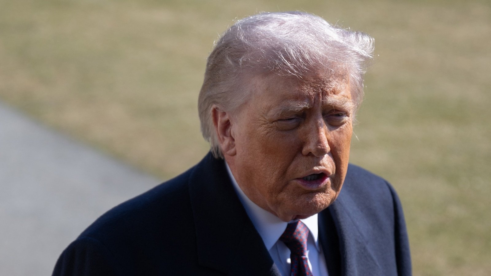 El presidente Donald Trump anuncia una “toma amistosa” de Cuba