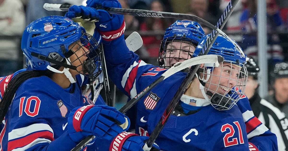 Hilary Knight no permitirá que la ‘broma de mal gusto’ de Trump arruine el oro olímpico