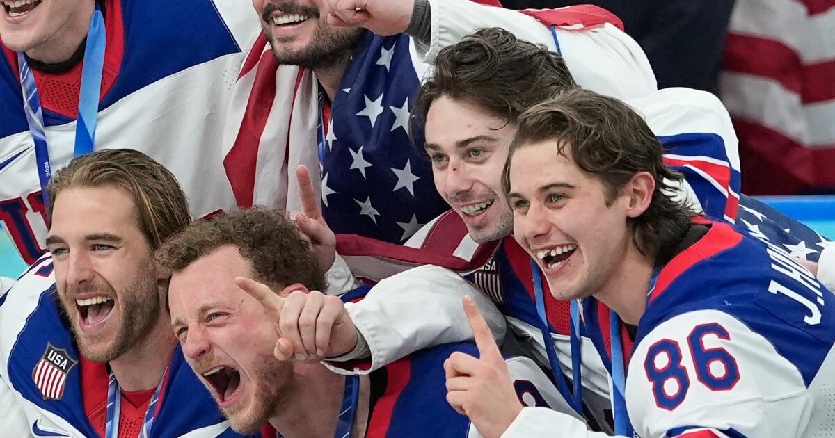 El futuro del héroe estadounidense del hockey sobre hielo Jack Hughes incluye implantes dentales