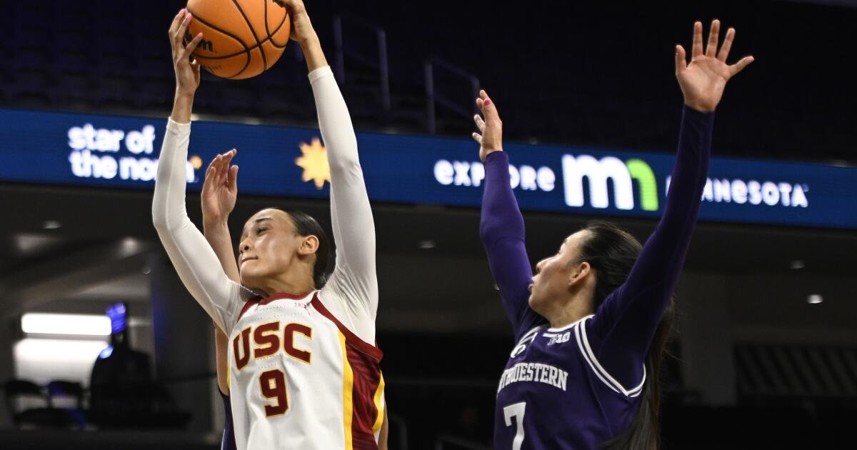 Jazzy Davidson ayuda a la USC a salir de un hoyo inicial y ganar su quinto título consecutivo