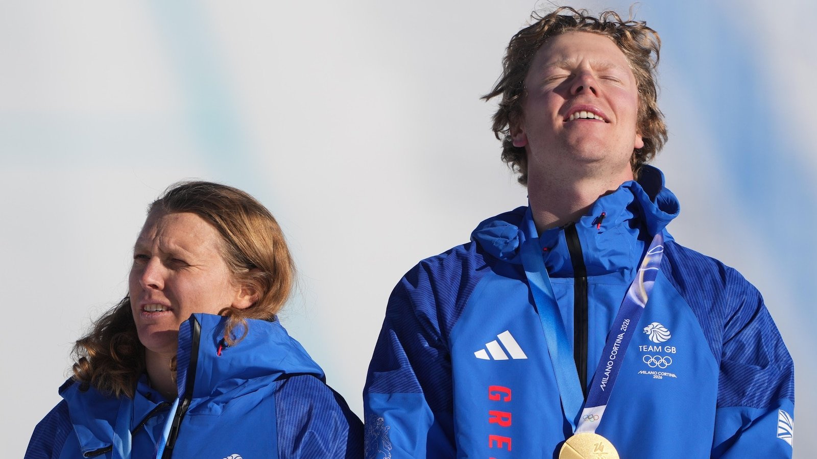 ¡Oro frío! Gran Bretaña gana su primer título olímpico sobre la nieve
