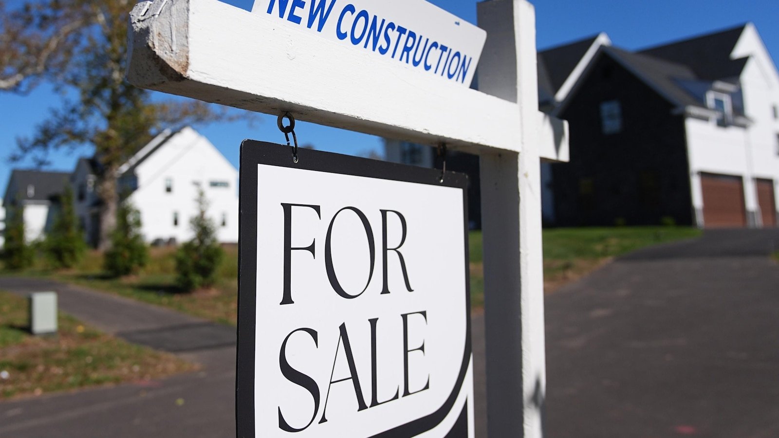 La tasa de interés hipotecaria a largo plazo promedio de EE. UU. cae por debajo del 6% por primera vez desde finales de 2022