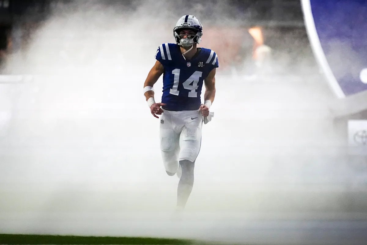 Los mejores jugadores en la agencia libre de la NFL en 2026 por posición