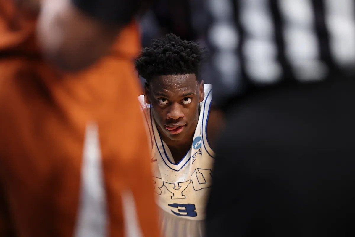 ¿El primero, y único, de AJ Dybantsa de BYU? – El viaje al Torneo de la NCAA termina con una sorpresiva derrota en primera ronda ante Texas