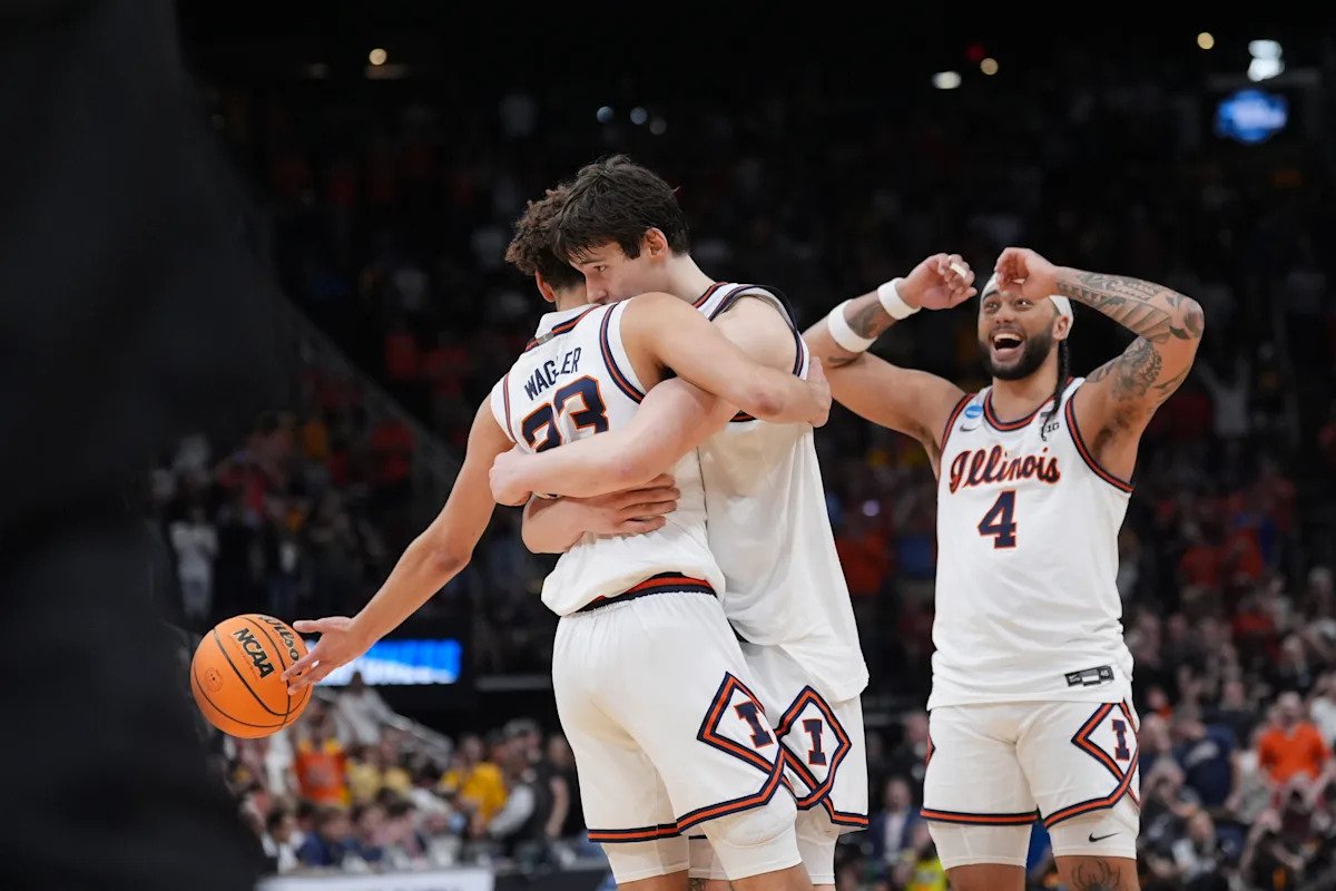 Illinois finalmente se aleja tarde de Iowa y llega a la Final Four por primera vez desde 2005, poniendo fin a la racha de torneos de la NCAA de los Hawkeyes.