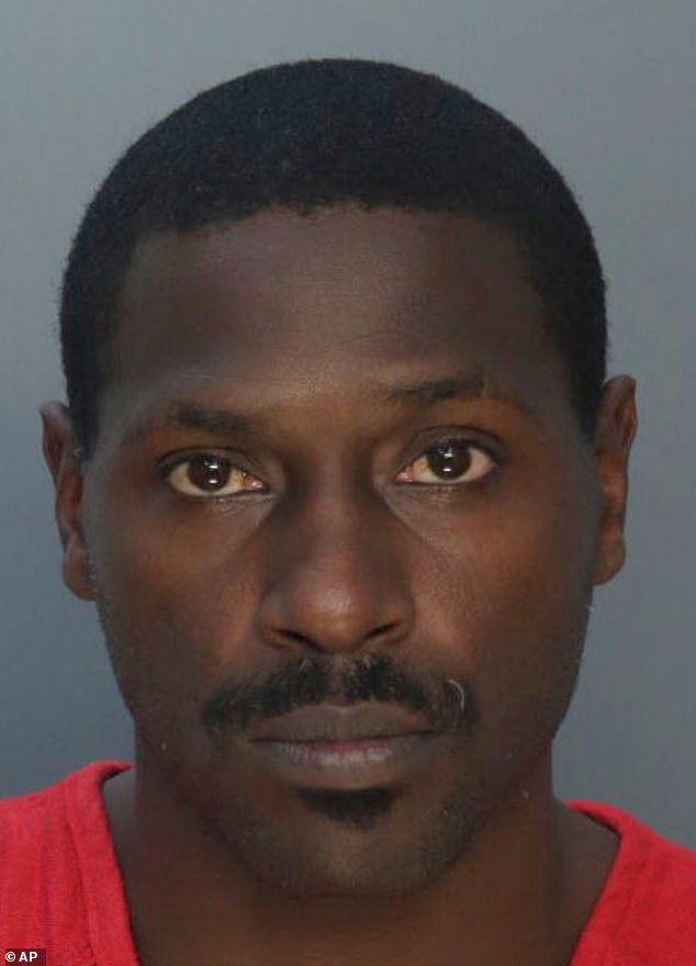 La casa de Florida que la ex estrella de la NFL Antonio Brown renunció durante sus problemas de bancarrota está cotizada en $4 millones