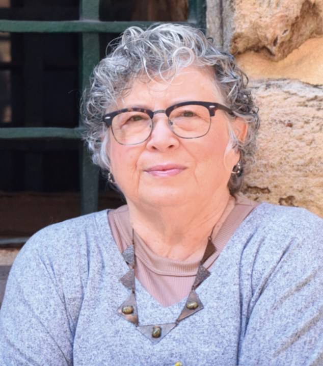 Liberé a mi joven amante de la cárcel para un romance candente y supe su destino mientras estaba al lado de mi marido: lea sus inolvidables textos y mi mensaje a toda mujer insatisfecha.