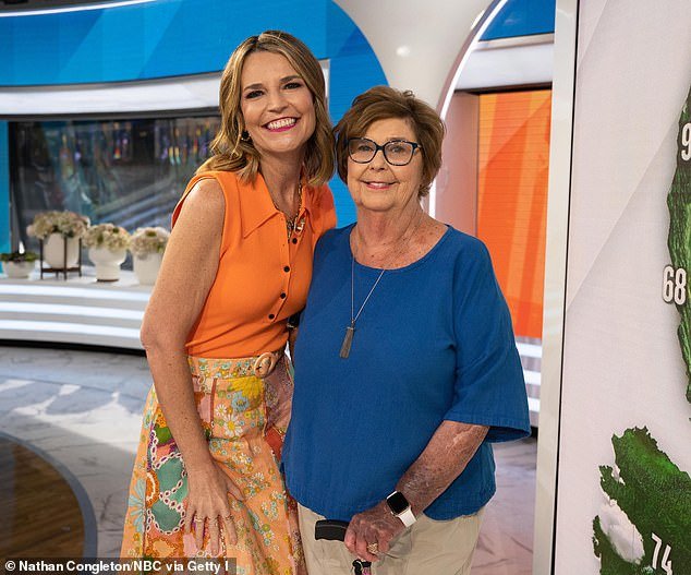 Savannah Guthrie regresa al programa TODAY por primera vez desde la desaparición de su madre Nancy