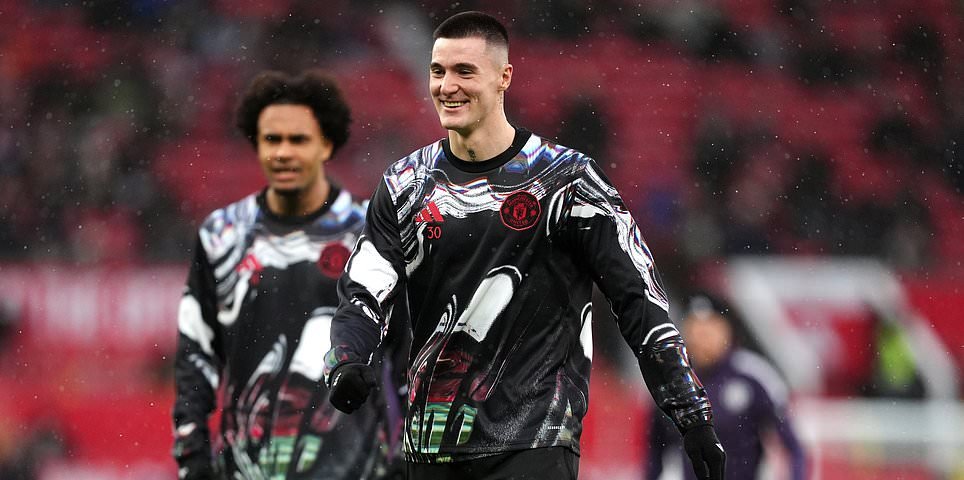 Manchester United v Crystal Palace – Premier League EN VIVO: último resultado, noticias del equipo y actualizaciones mientras los Red Devils aspiran a una cuarta victoria consecutiva en casa, además de Fulham v Tottenham