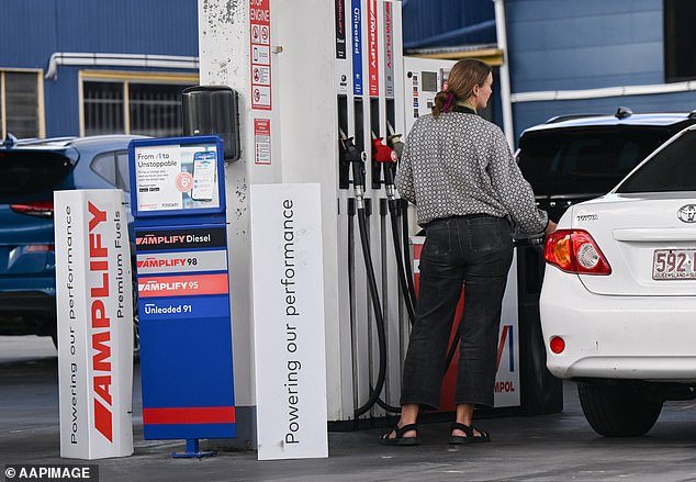 Llene su automóvil AHORA: se espera que los conductores australianos se vean afectados por el aumento de los precios de la gasolina