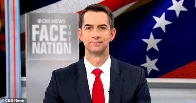 Tom Cotton reprende a la presentadora de CBS Margaret Brennan por afirmar que Trump quiere tropas estadounidenses en Irán