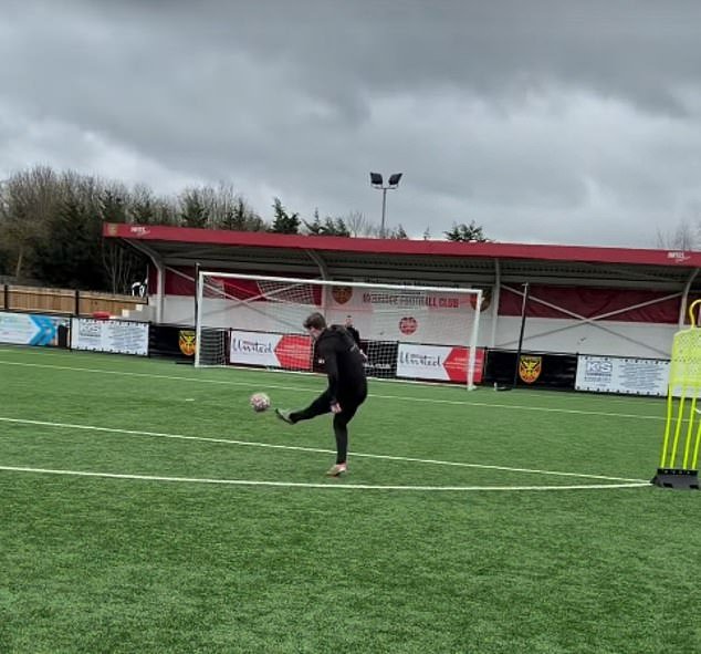 Mykhailo Mudryk vuelve a entrenar con un club sorpresa a pesar de guardar silencio sobre su sanción por dopaje en el Chelsea