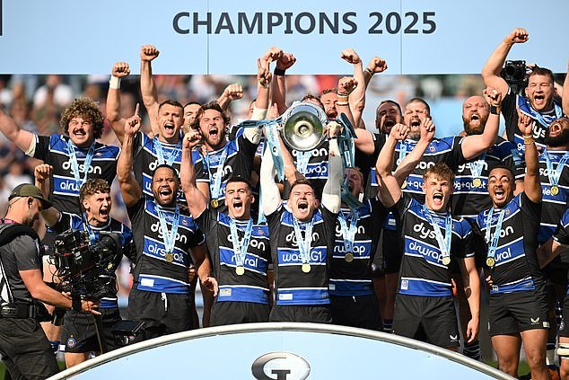 SIR CLIVE WOODWARD: La abolición de los ascensos y descensos es profundamente importante para mí, pero por esta razón ahora estoy convencido de que es la decisión correcta.