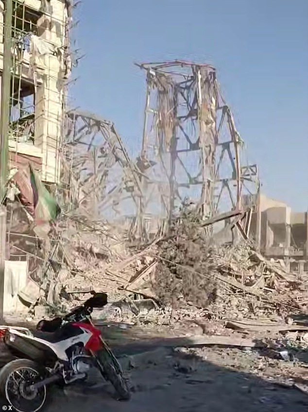 Israel y EE.UU. “aplanan” el edificio de la Asamblea de Expertos donde Irán elige a su próximo líder supremo