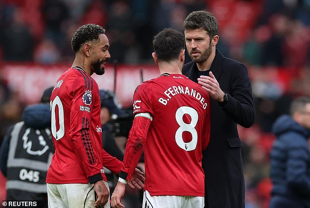 El Manchester United está marcando y ganando con Michael Carrick, pero se enfrenta a un problema de ataque durante el resto de la temporada, escribe NATHAN SALT.