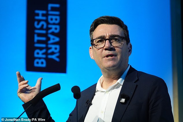 Burnham traza el rumbo para la coalición del caos: el rival de Starmer llama a la izquierda a unirse contra la reforma