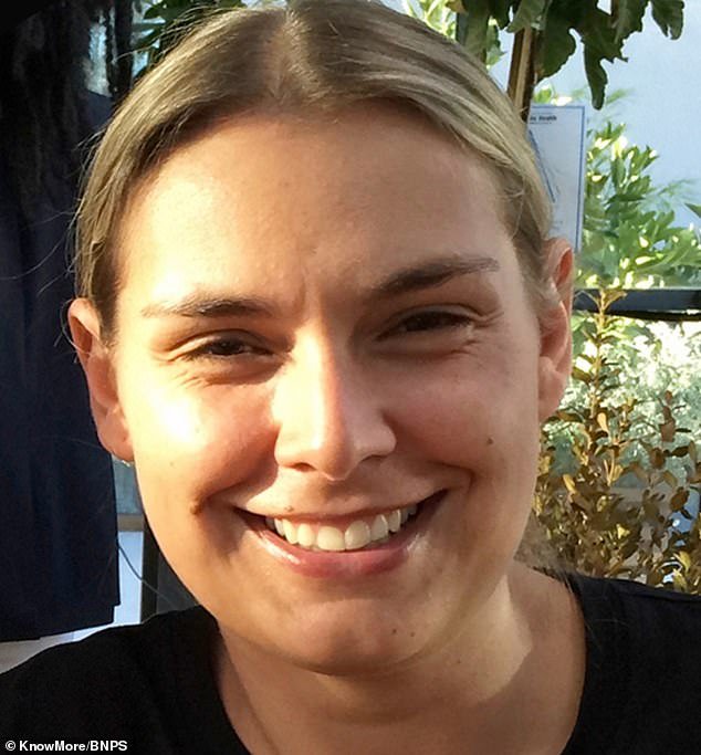 Una mujer “impulsada al suicidio por su marido” dijo a la línea directa de crisis que necesitaban “enviar a alguien” porque a ella “le hubiera gustado romper” antes de morir, según escucha el tribunal