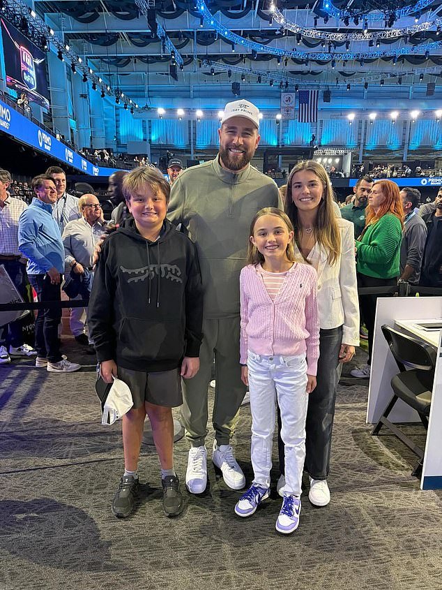 Travis Kelce se siente cómodo con Kai Trump y Tiger Woods en un evento TGL repleto de estrellas… antes de que el ícono del golf se vuelva loco con el hoyo en uno de su compañero de equipo.