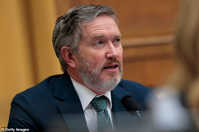 El Congreso aplasta la insurgencia de las potencias en guerra y le da a Trump mano libre para tratar con Irán