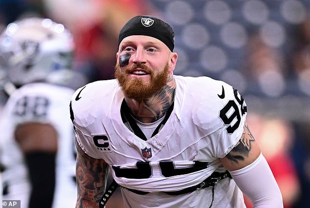 Los fanáticos de la NFL están convencidos de conocer el próximo equipo de Maxx Crosby luego de que el rival de los Raiders cortara abruptamente a la estrella defensiva.