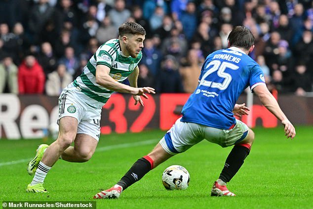 El extremo del Celtic James Forrest insiste en que no ha terminado con el fútbol… pero que nunca volverá a jugar para otro club cuando su tiempo en Parkhead finalmente termine.
