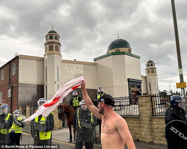 Temores sobre la libertad de expresión mientras el Partido Laborista define la islamofobia y anuncia su primer zar de la “hostilidad antimusulmana”