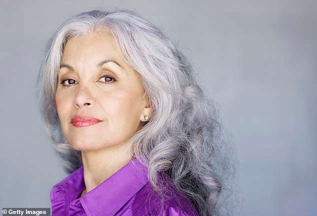 Por qué el envejecimiento repentino podría ser un signo secreto de la forma más peligrosa de cáncer… pero también un rayo de esperanza para la salud de quienes se vuelven blancos de la noche a la mañana