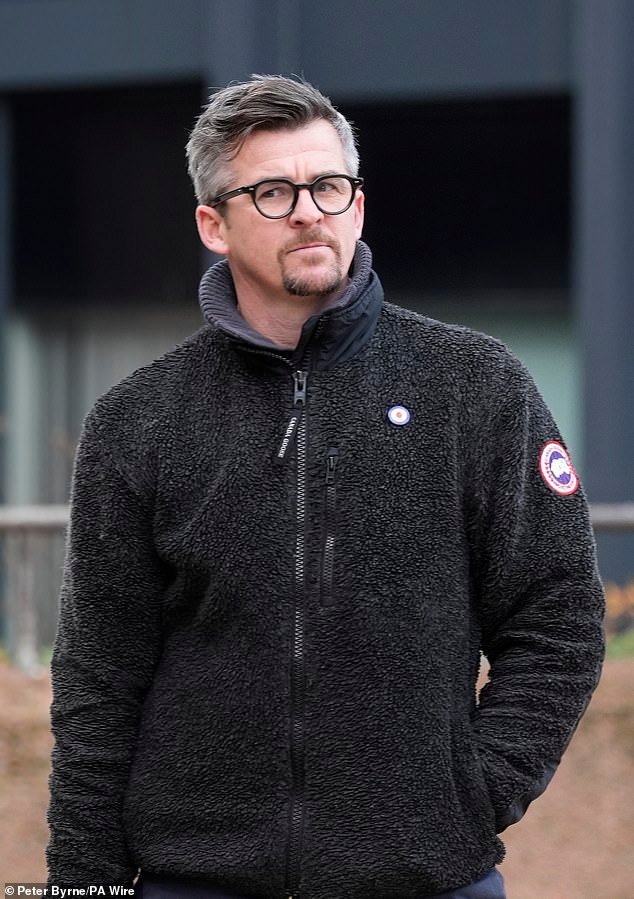 Joey Barton ha sido arrestado después de que una supuesta pelea cerca del campo de golf de Liverpool dejara a un hombre ‘herido’