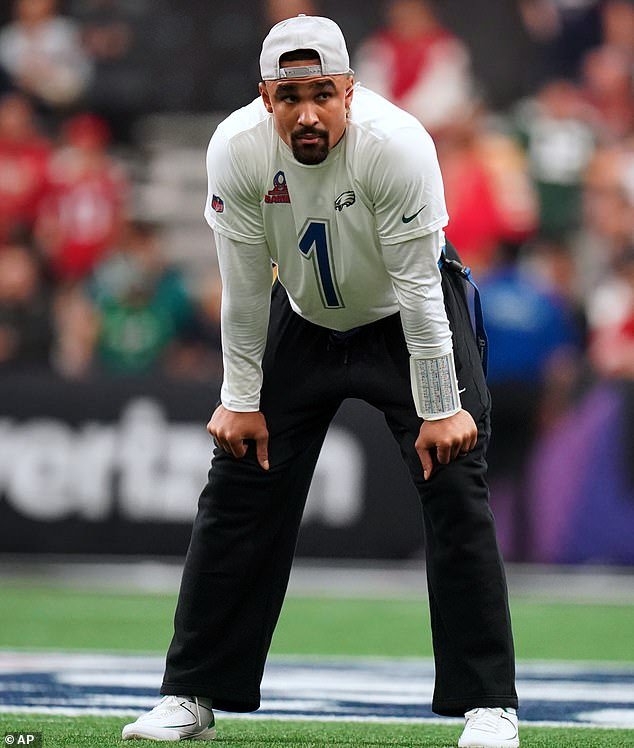 Jalen Hurts habla del momento en que pensó en dejar el fútbol