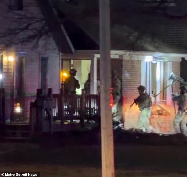 El tirador de la sinagoga de Michigan que entró en un templo judío recibe elogios de los vecinos del enclave musulmán donde vivía