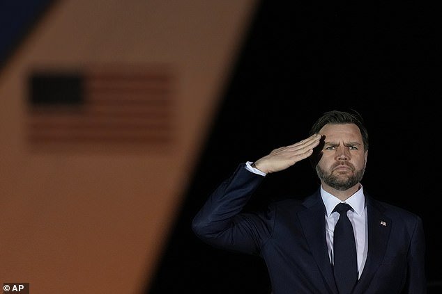 JD Vance ‘teme una catástrofe bélica en Irán’ a medida que caen los ratings en 2028