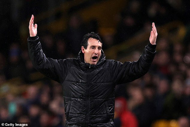 Jamie Carragher nombra al entrenador de la Premier League que probablemente sea el principal candidato para el puesto de entrenador del Man United este verano.