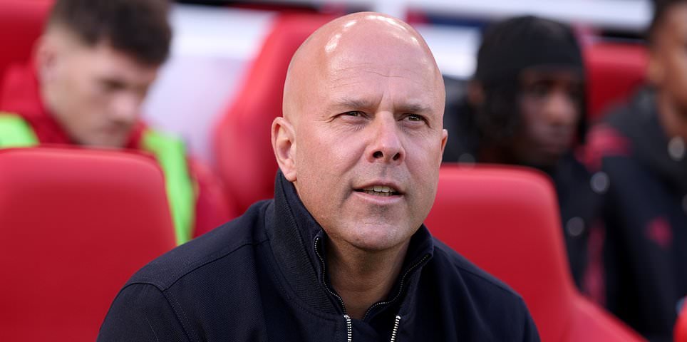 Liverpool v Tottenham – Premier League EN VIVO: Últimos resultados, noticias del equipo y actualizaciones mientras los Rojos buscan revivir su ventaja entre los cuatro primeros contra los Spurs amenazados por el descenso