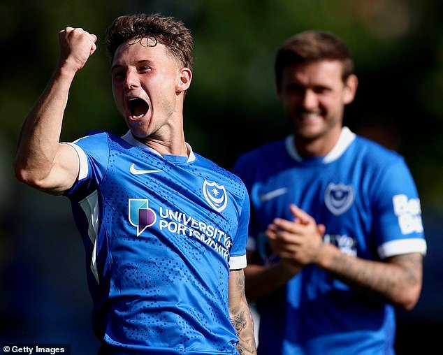 La estrella en ascenso Adrian Segecic le da la espalda a los Socceroos después de prometer un futuro internacional para Croacia.