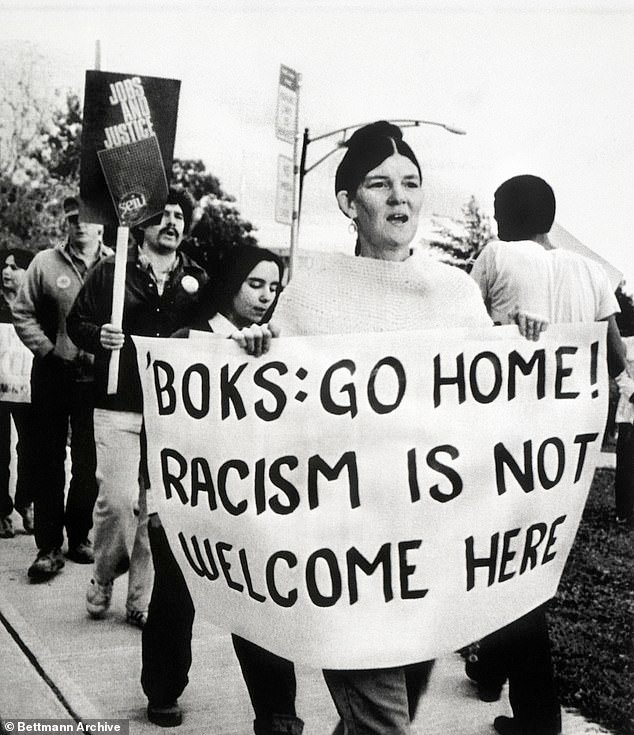 Afganistán jugará cinco partidos en Irlanda este verano, pero ¿deberíamos recibir a representantes de un régimen que acaba de legalizar la paliza a las mujeres?