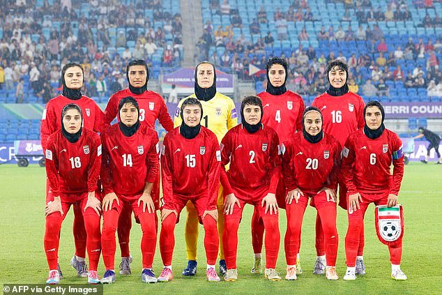Otro futbolista iraní cambia de opinión y rechaza la oferta de asilo de Australia: ¿cuántos se han ido a casa?