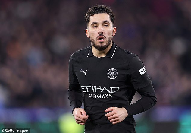 Pep Guardiola debe poner fin a su extraño uso de Rayan Cherki: los dos momentos que revitalizaron al lento Manchester City muestran cómo está superando a las estrellas en decadencia y por qué ahora es el momento perfecto para dejarlo ir, escribe JACK GAUGHAN