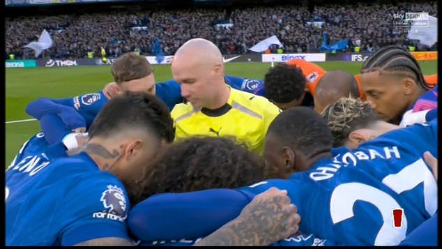 El scrum del Chelsea alrededor del “arrogante” Paul Tierney fue un espectáculo aterrador para el árbitro, y los jugadores del Newcastle tenían todo el derecho a estar enojados, escribe Mark Clattenburg