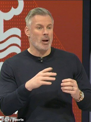 Jamie Carragher ataca al Liverpool después de una “terrible” capitulación contra el Tottenham, mientras que Roy Keane etiqueta al equipo de Arne Slot como “MALO campeón” y afirma que “celebraron demasiado” después de ganar el título la temporada pasada.