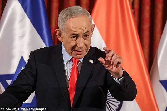 ¡Sabemos dónde estás! Israel advierte al nuevo líder iraní después de que Trump insinuara su muerte